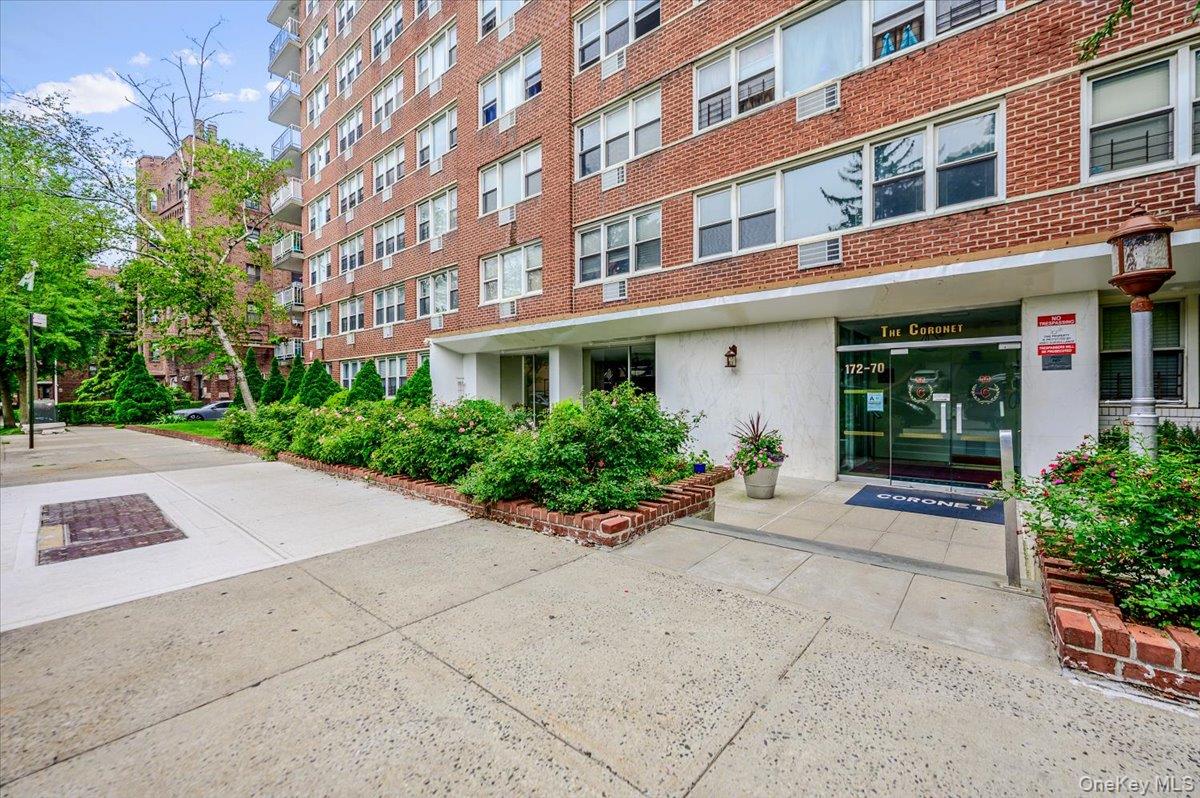 172-70 Highland Avenue Unit: 9-L