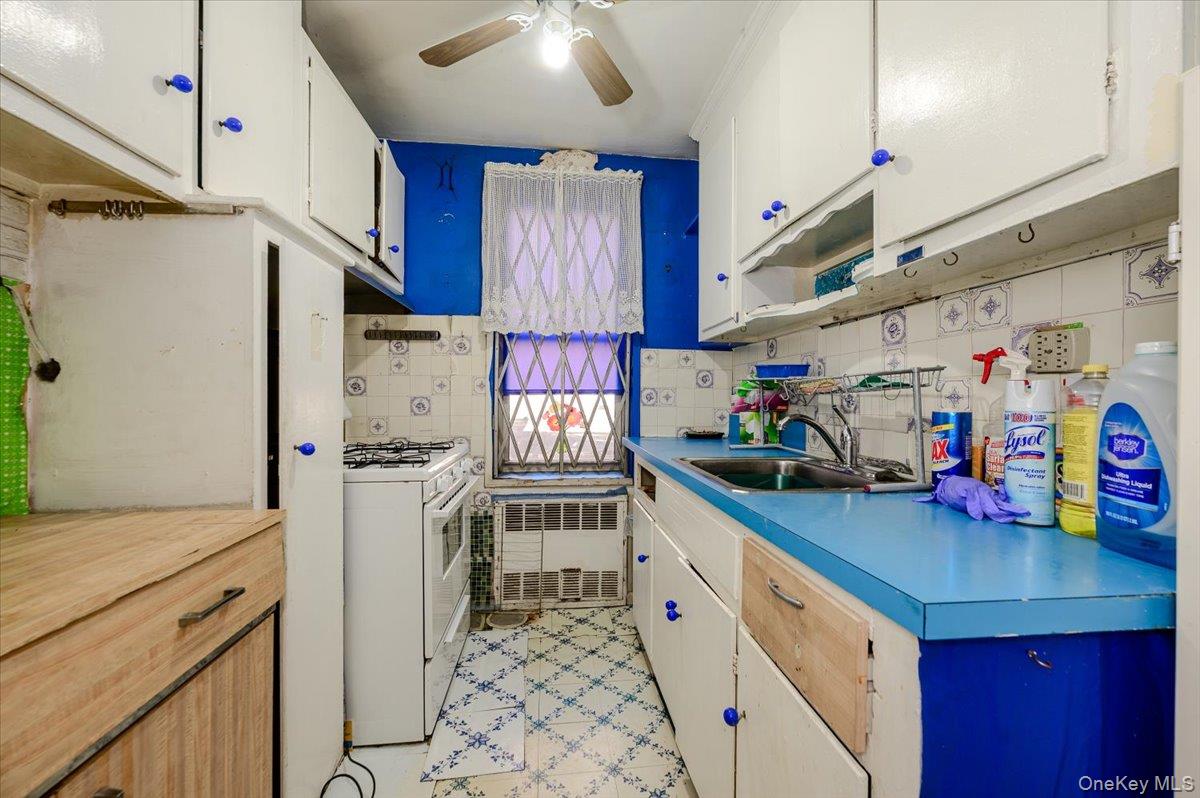 33-44 93rd Street Unit: 1-P