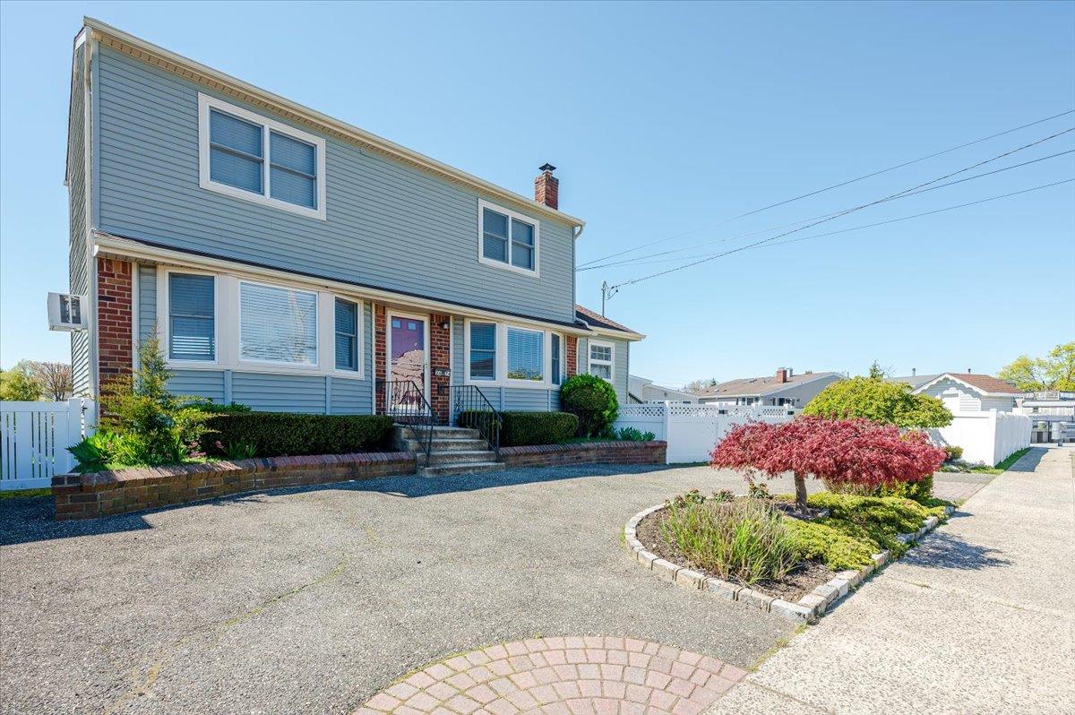 2674 Lee Place
