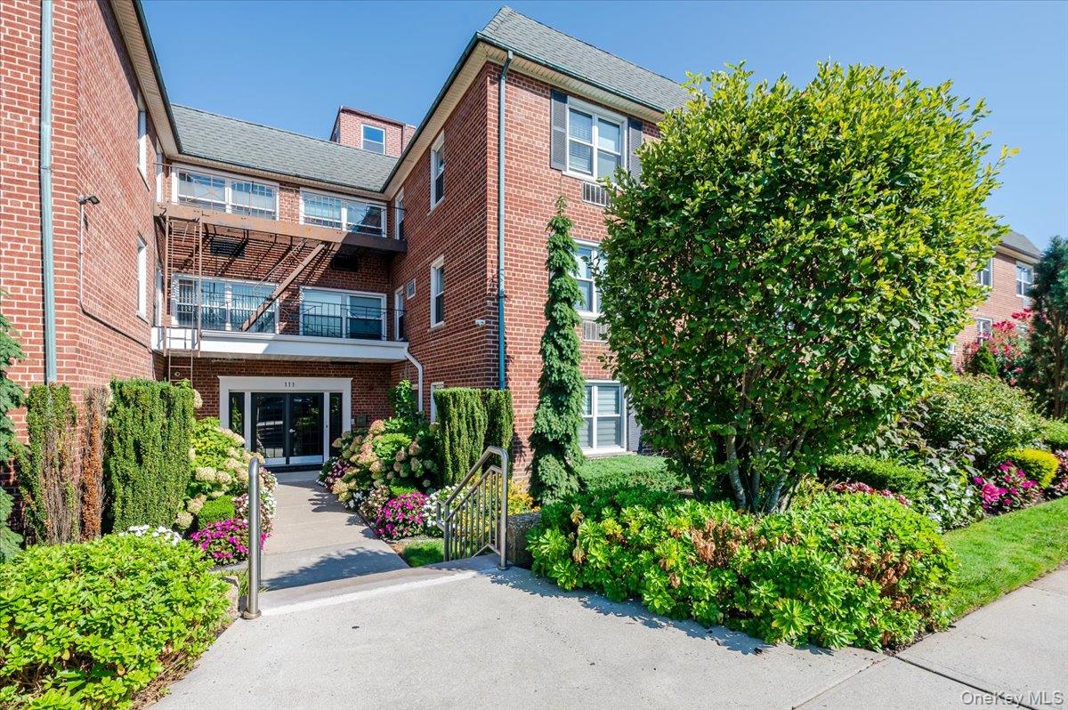 111 S Centre Avenue Unit: 2-KK