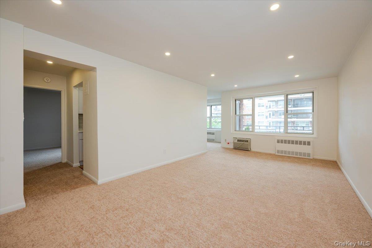 99 Randall Avenue Unit: 2-J