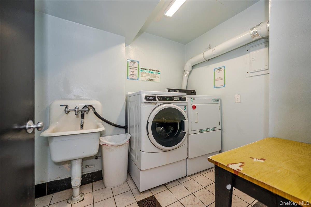 99 Randall Avenue Unit: 2-J