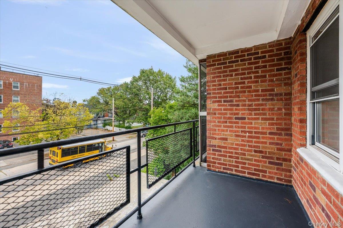 99 Randall Avenue Unit: 2-J
