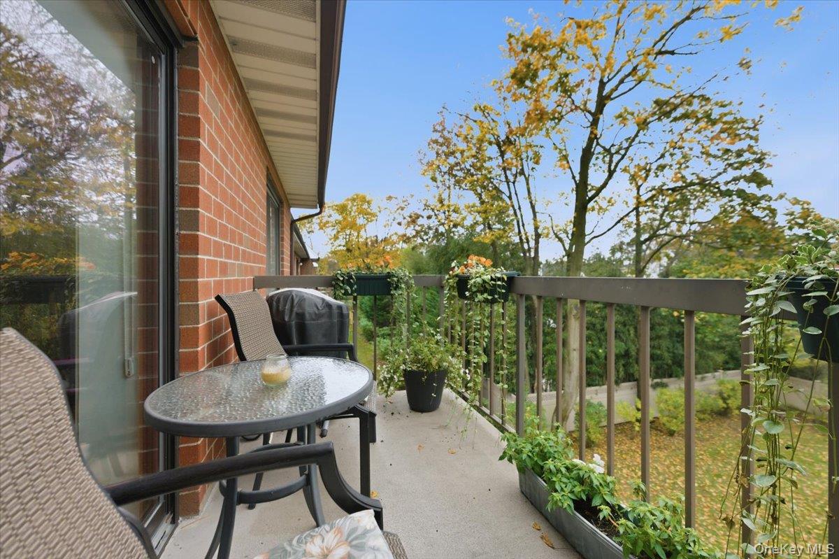 99 S Park Avenue Unit: 311