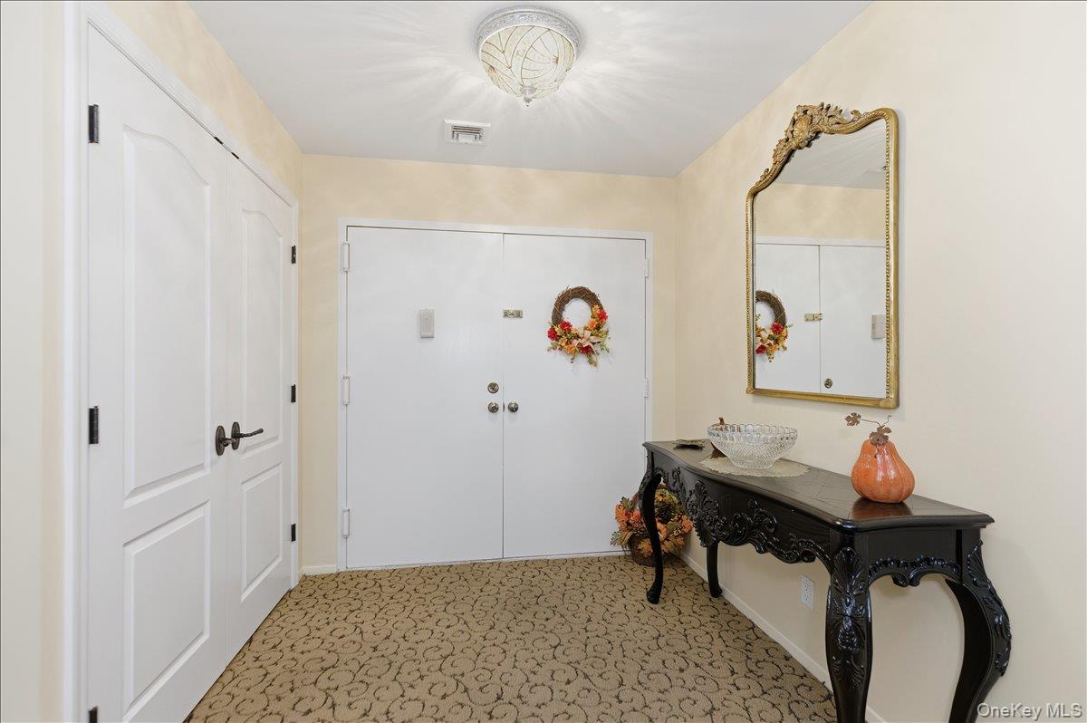 99 S Park Avenue Unit: 224