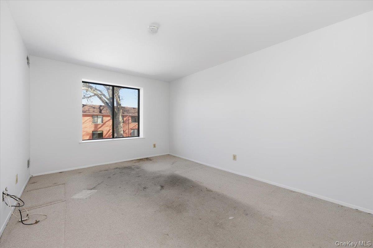 99 S Park Avenue Unit: 314