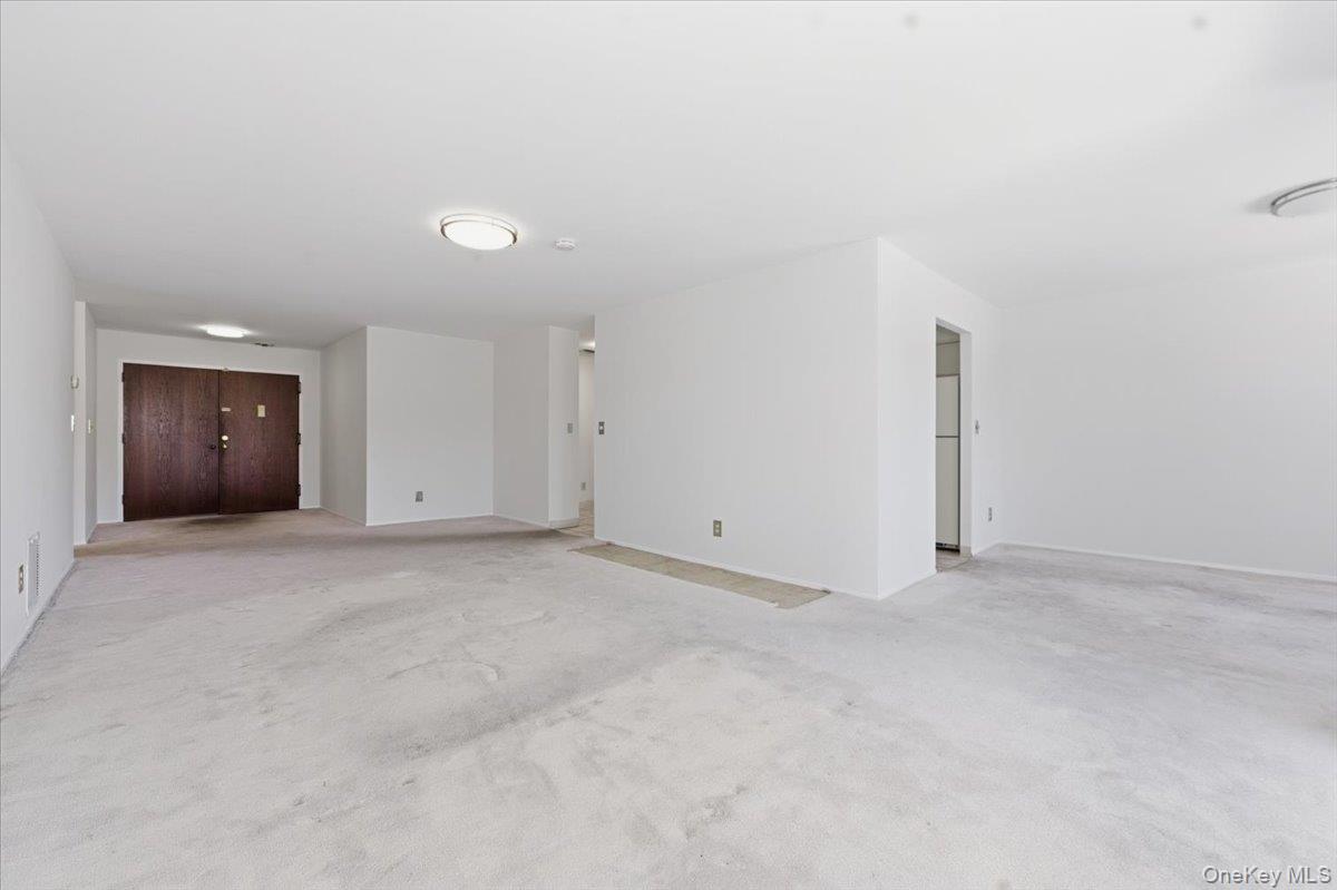 99 S Park Avenue Unit: 314