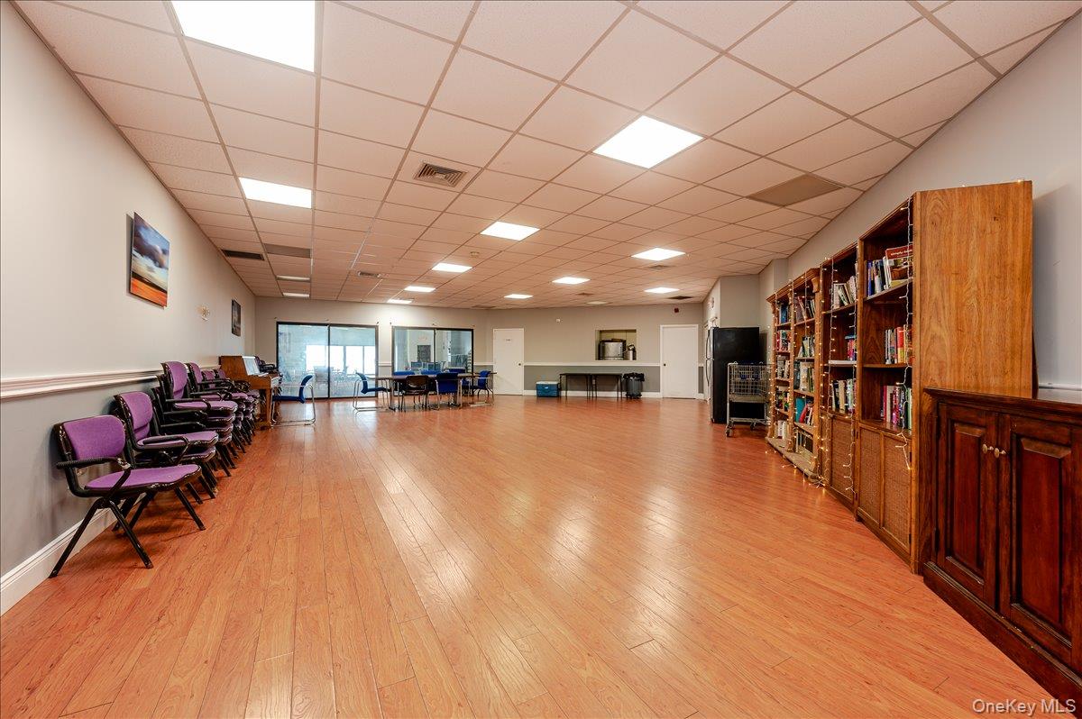 725 Miller Avenue Unit: 318