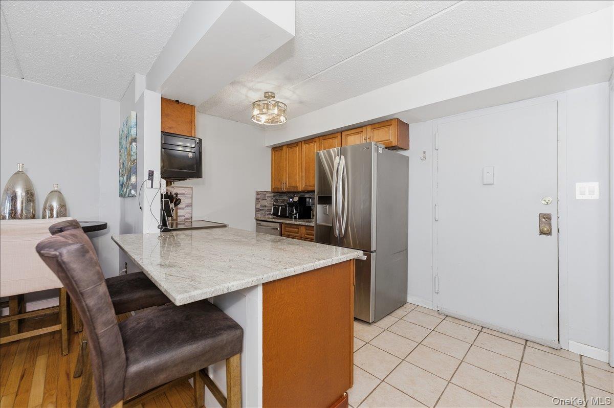 725 Miller Avenue Unit: 318