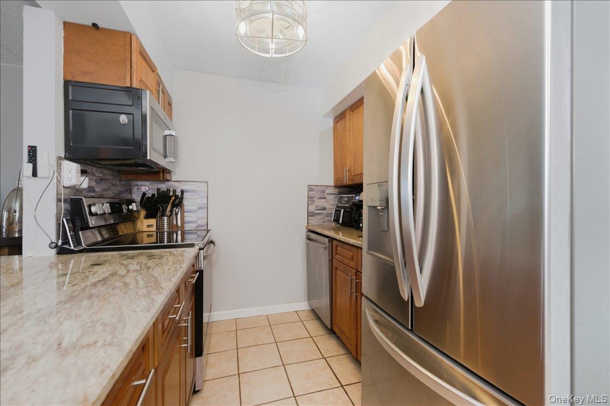 725 Miller Avenue Unit: 318