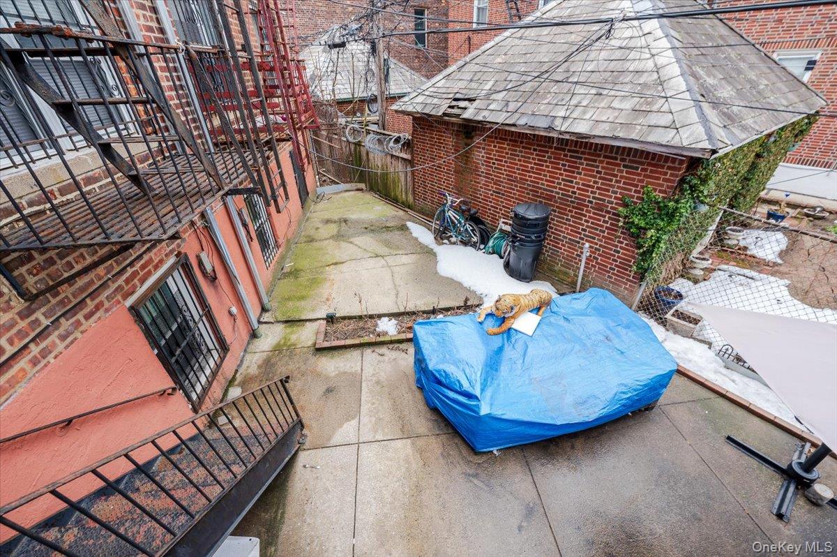 90-25A & 90-27 Elmhurst Avenue