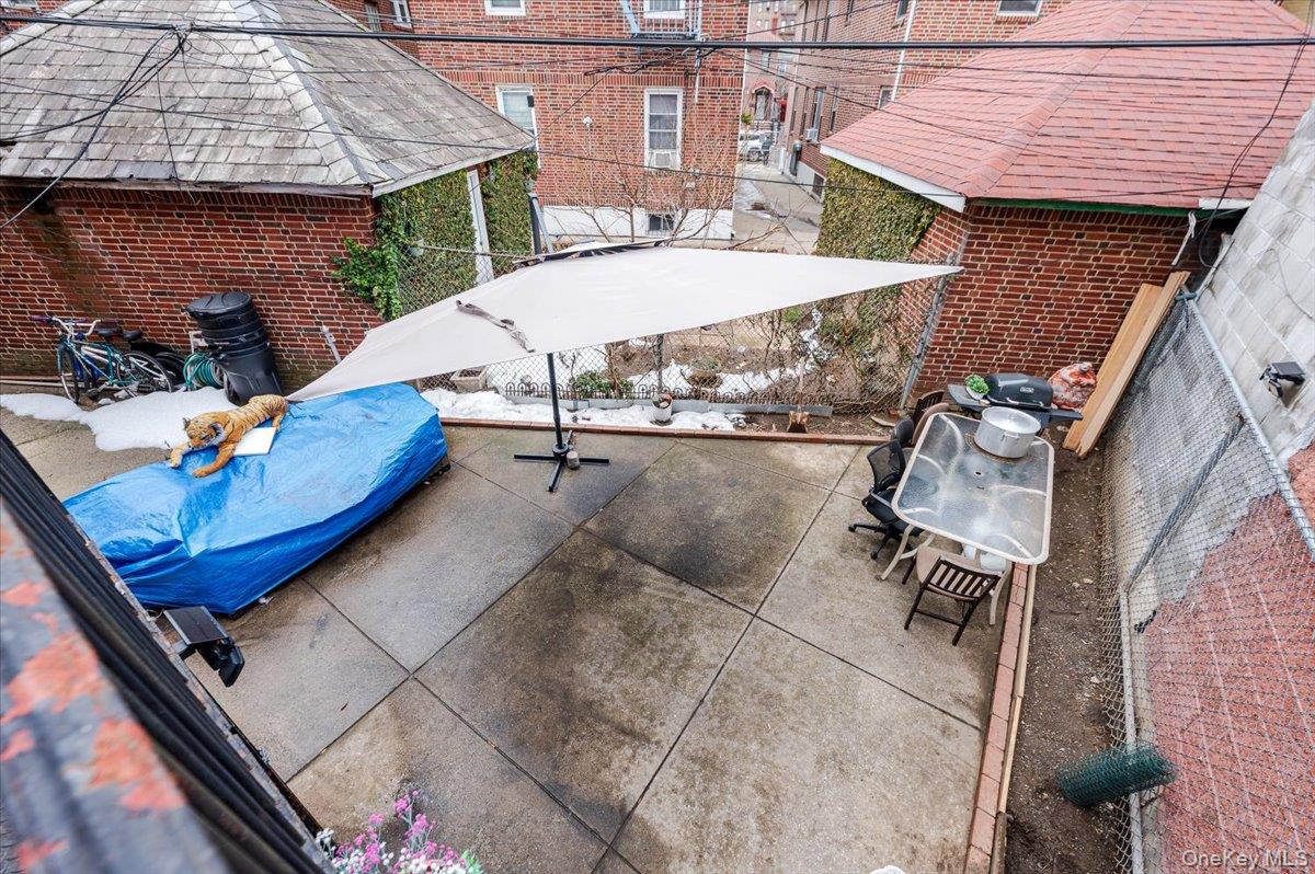 90-25A & 90-27 Elmhurst Avenue