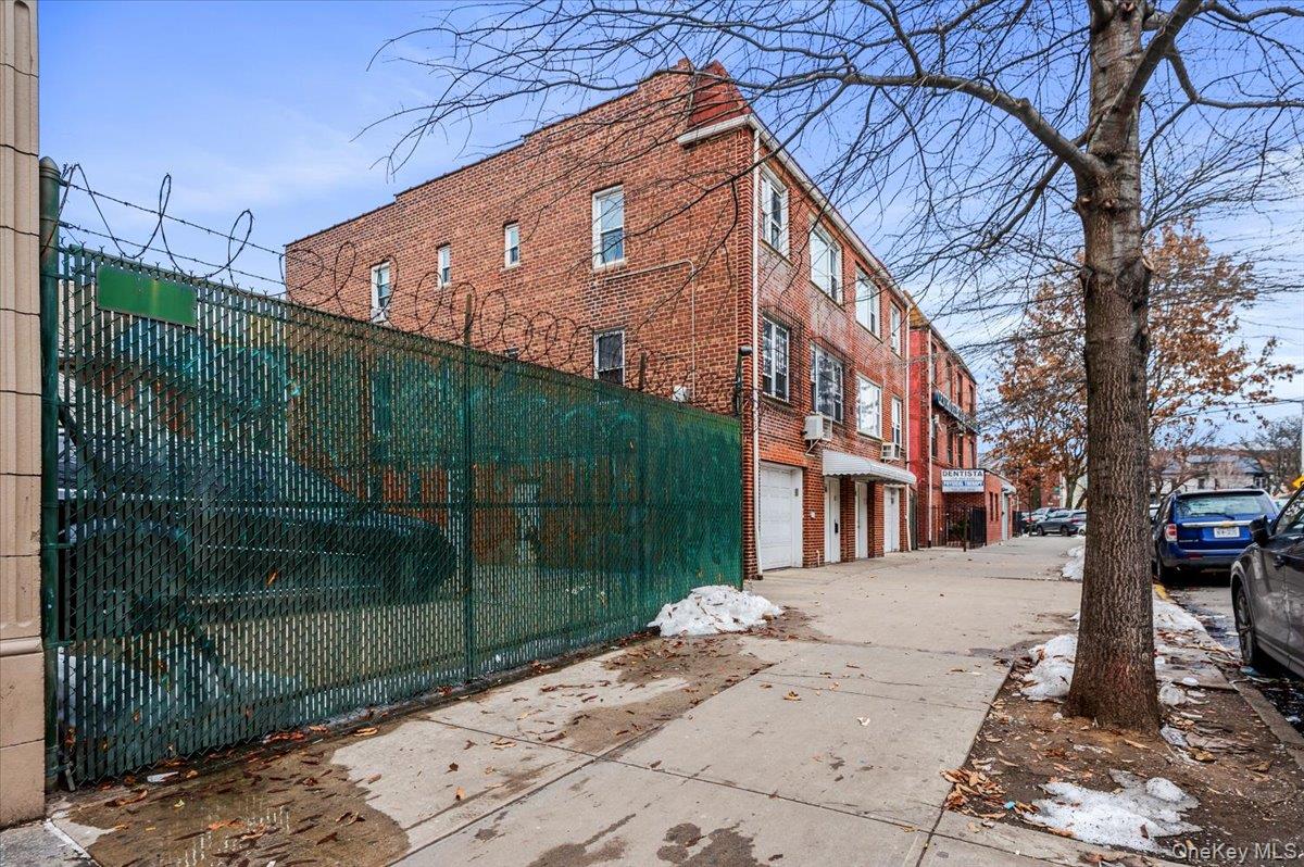 9025A & 9027 Elmhurst Avenue