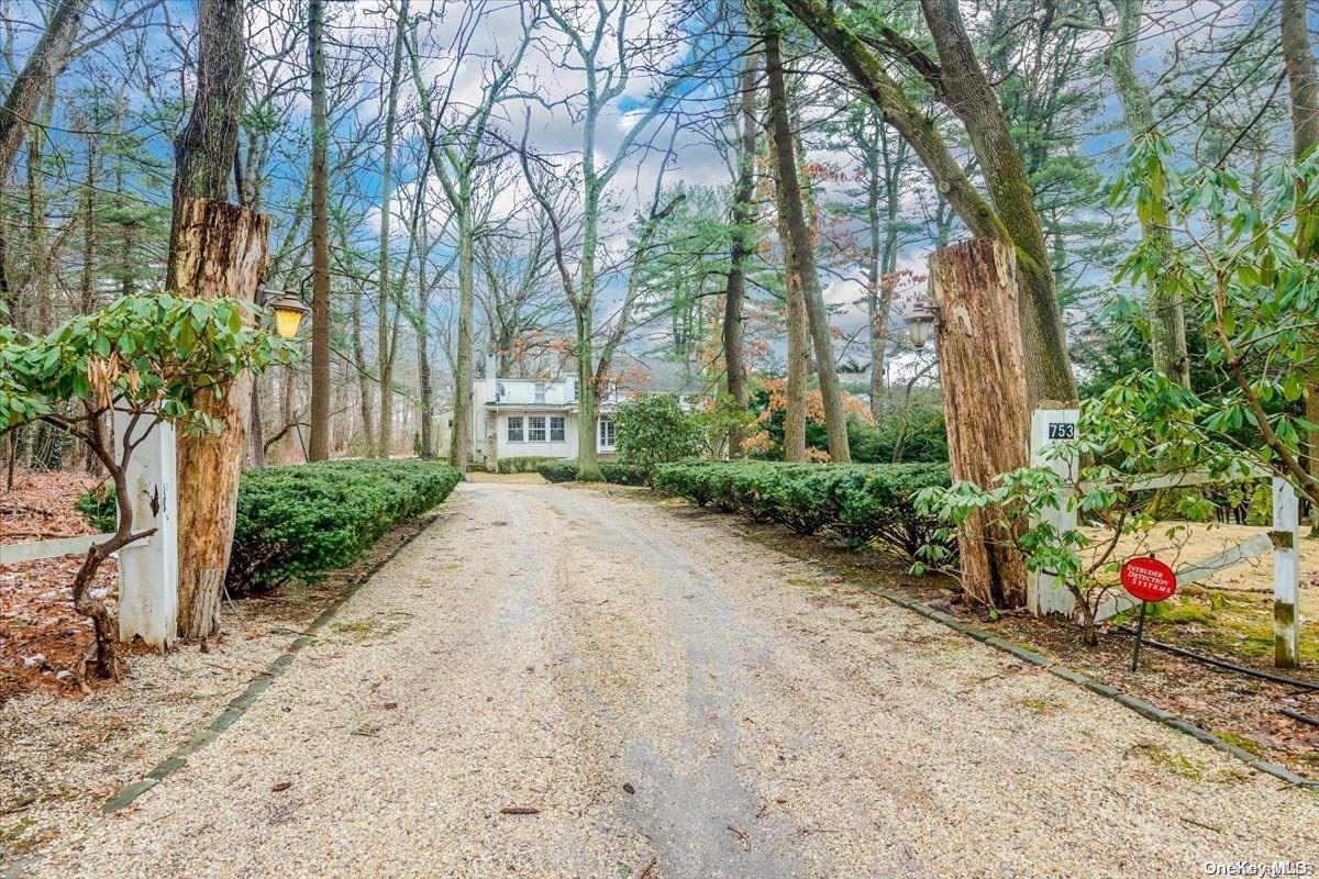 753 Remsens Lane