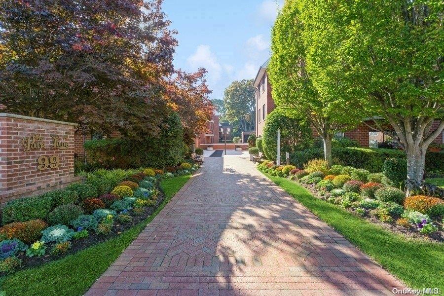99 S Park Avenue Unit: 203