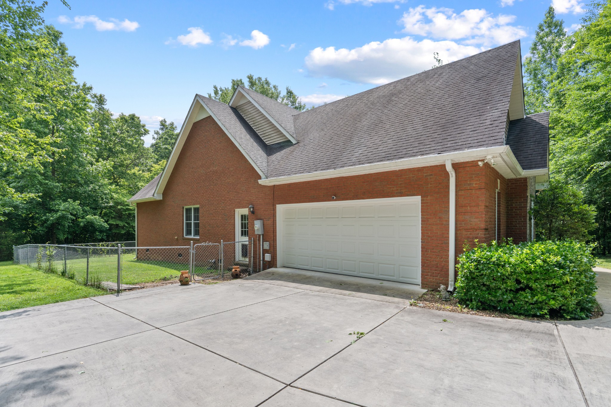 1836 Sears Roebuck Rd