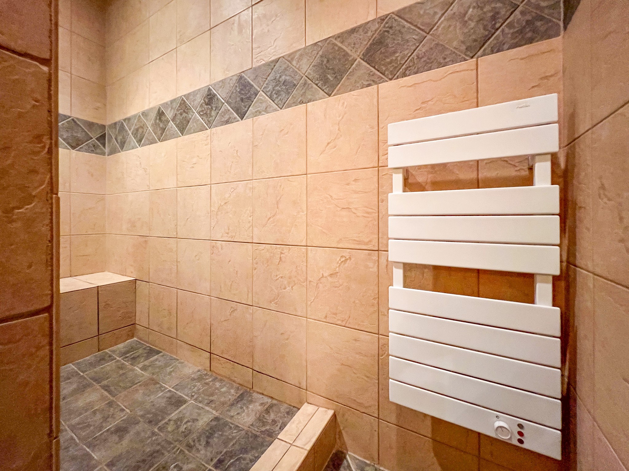 1836 Sears Roebuck Rd