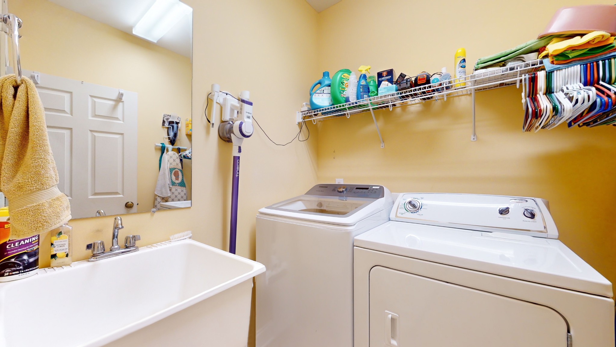 1836 Sears Roebuck Rd