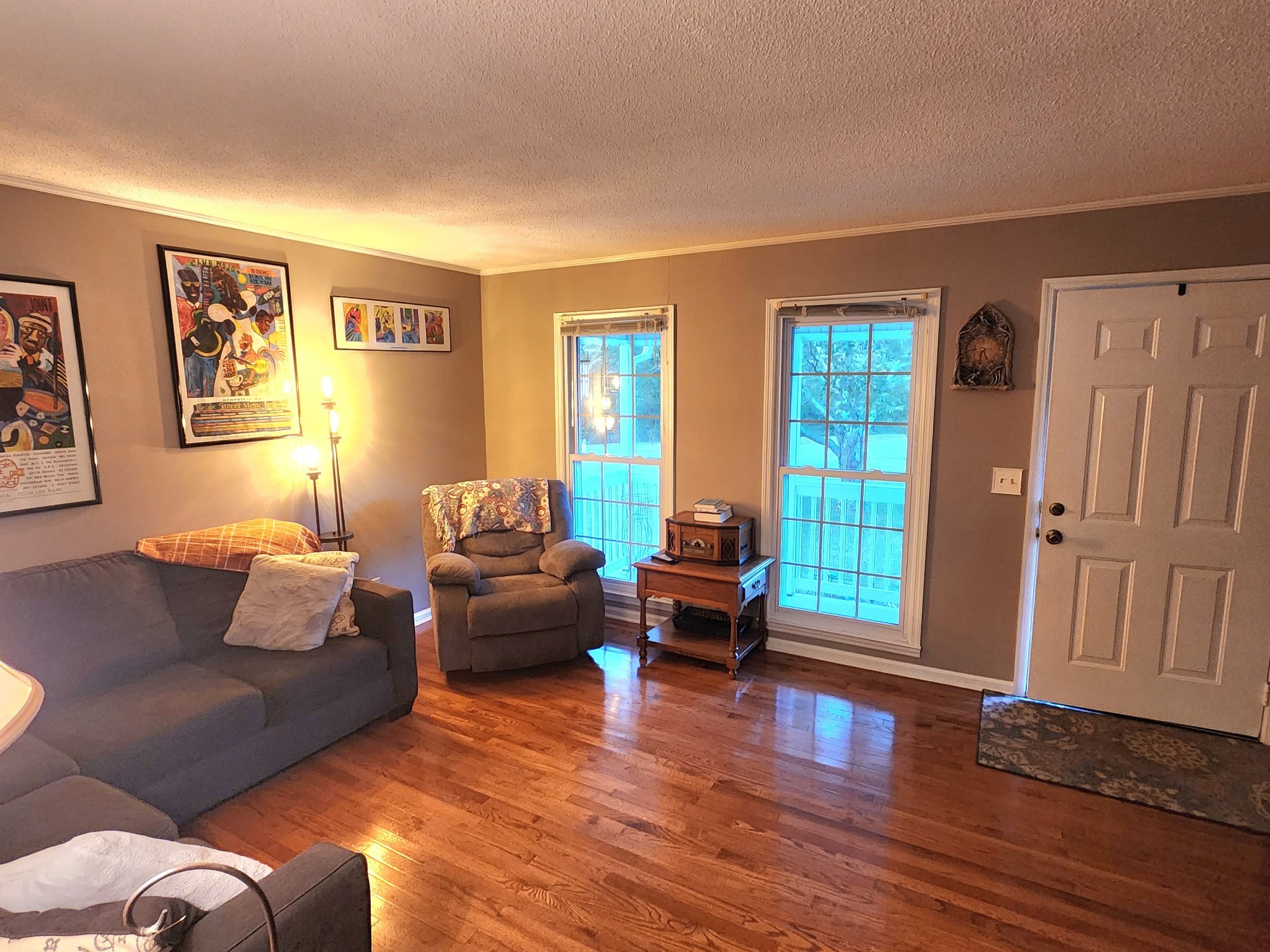 201 Blue Lake Dr Unit: B