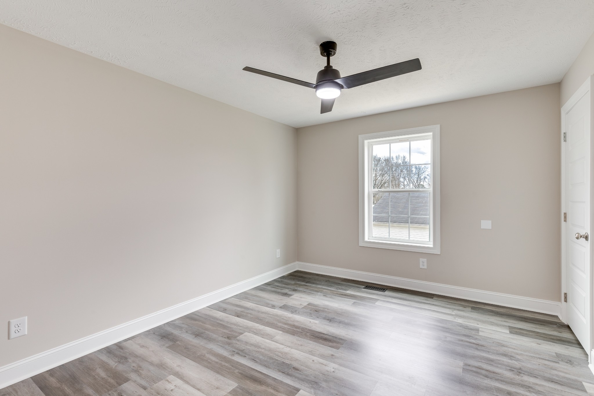 203 Shelbyville Mills Rd