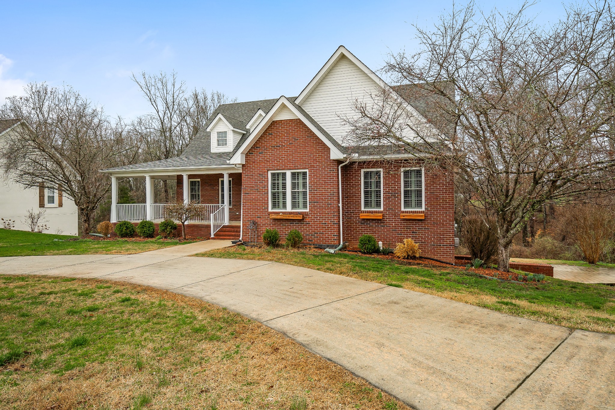 126 N Steeplechase Dr