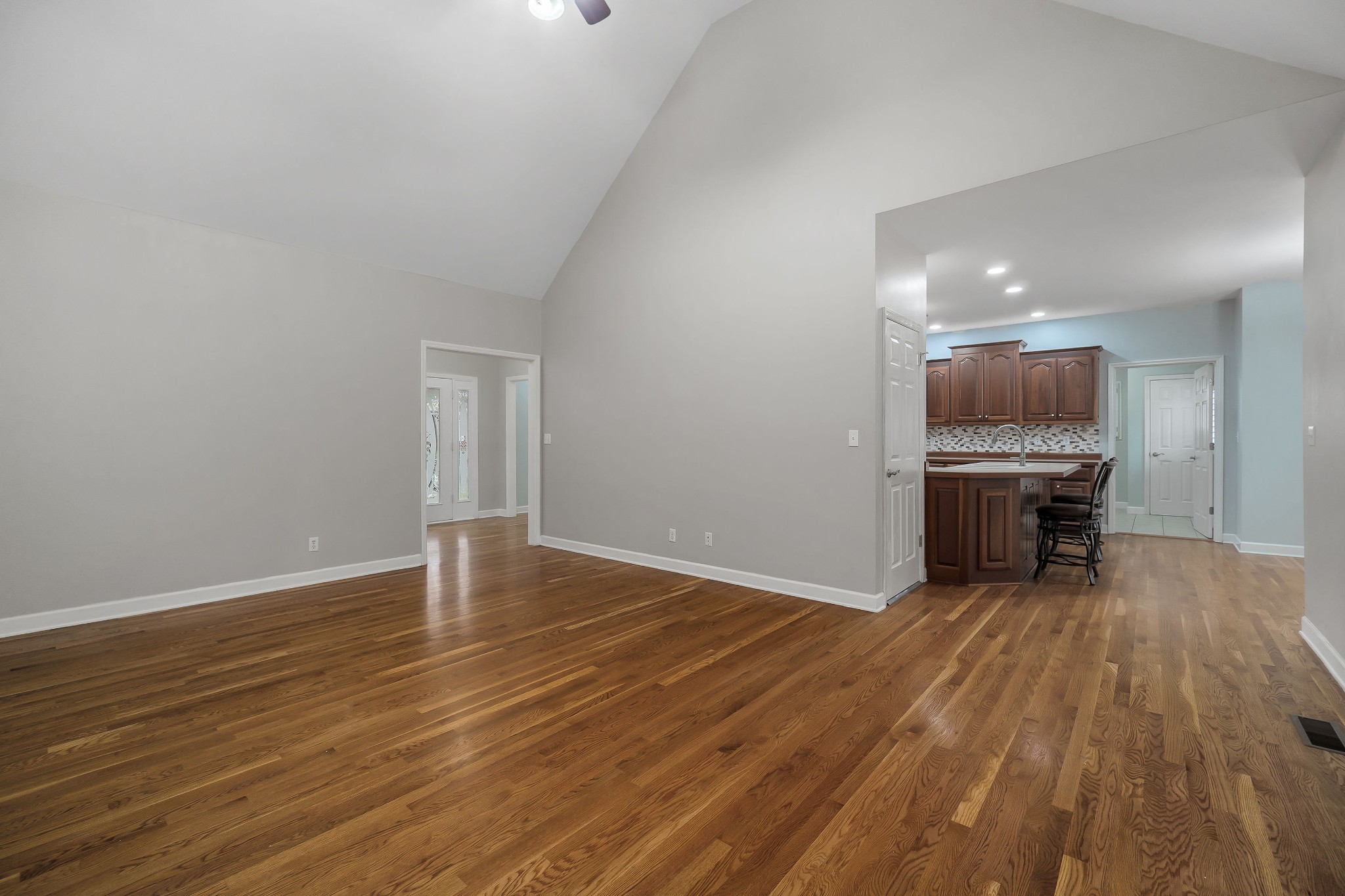 126 N Steeplechase Dr