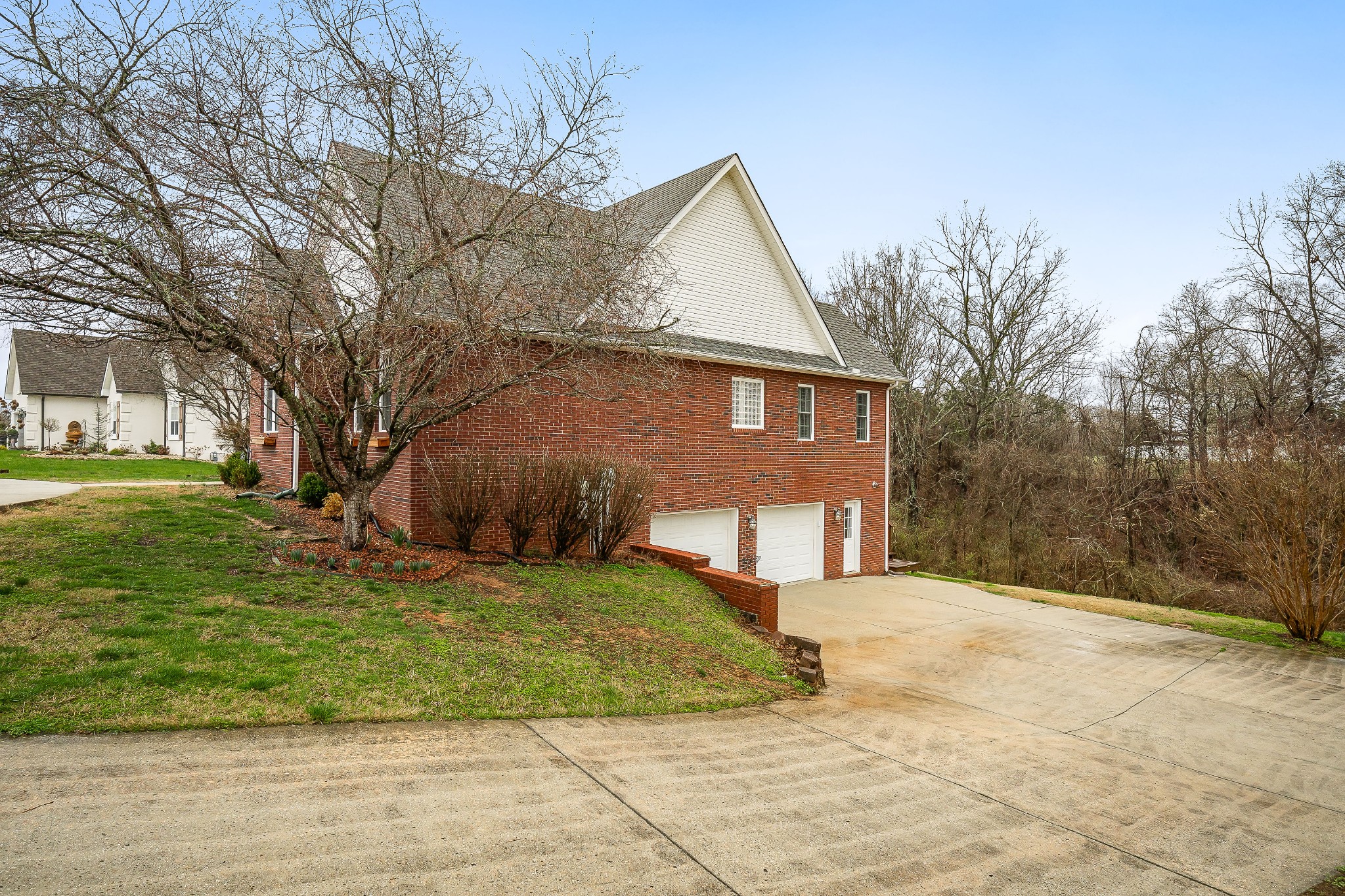 126 N Steeplechase Dr