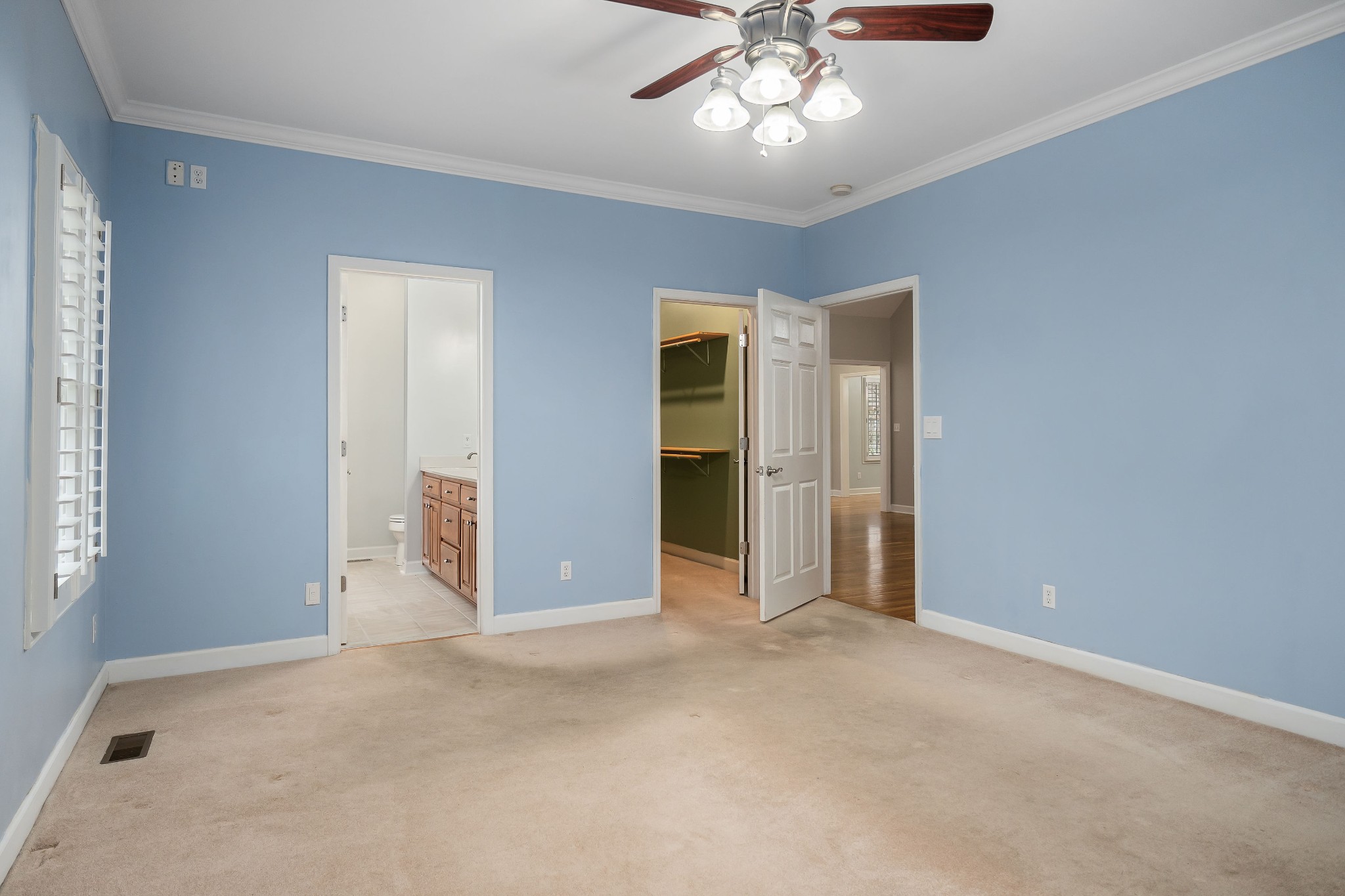 126 N Steeplechase Dr