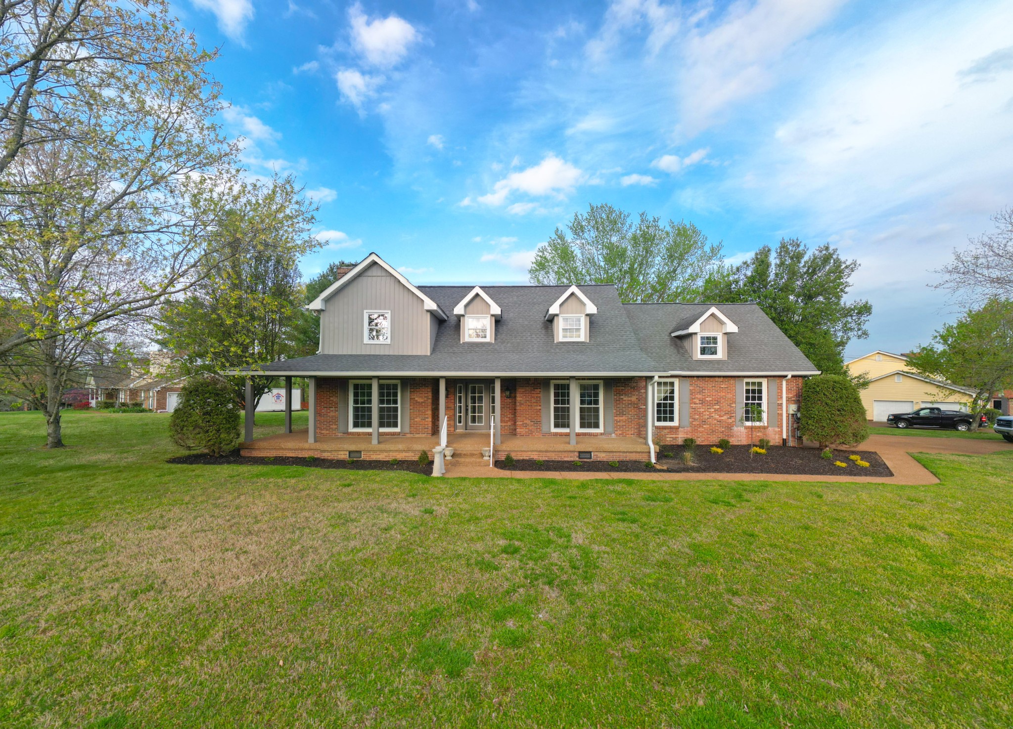1808 Hidden Ridge Cir