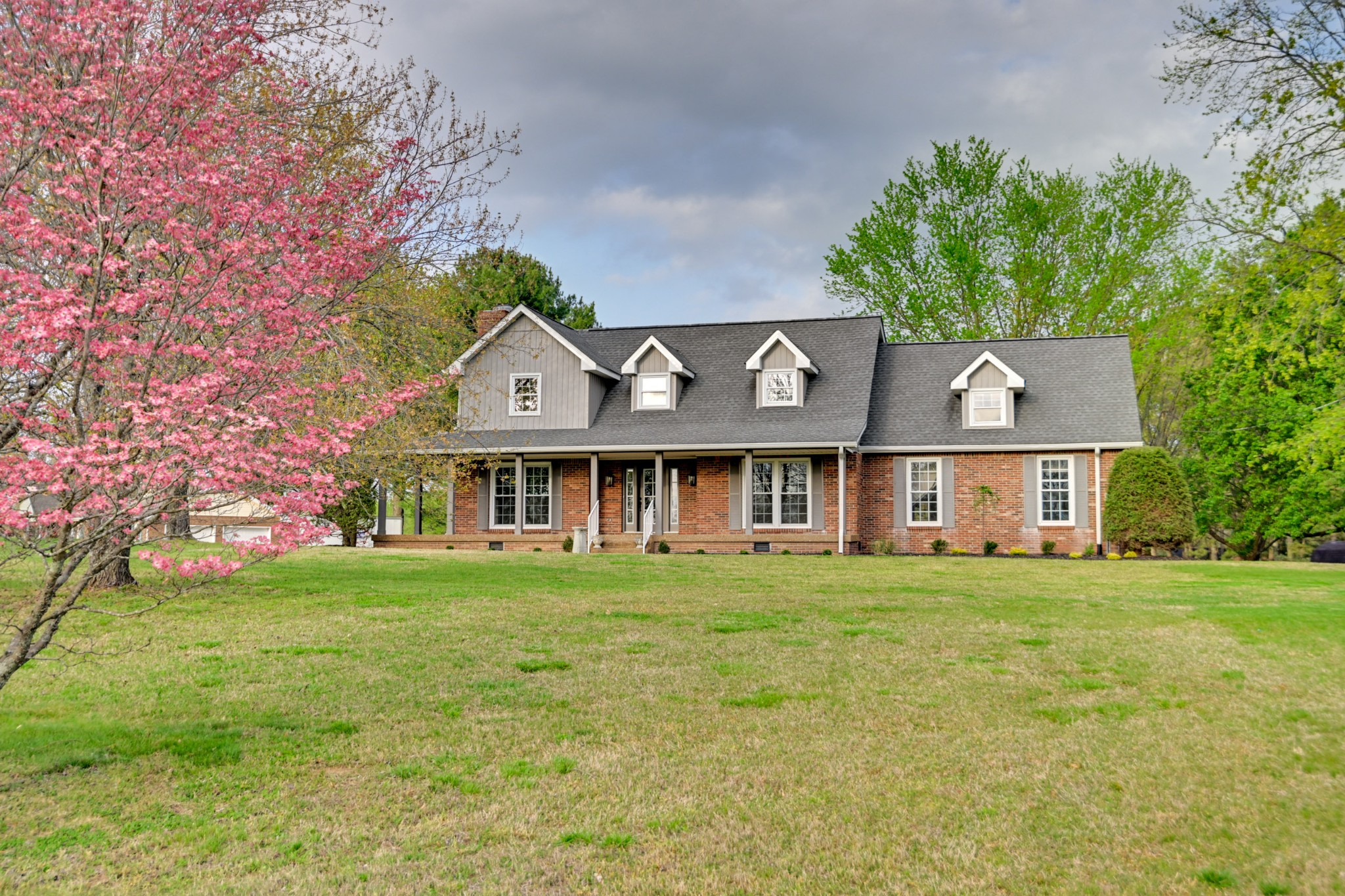 1808 Hidden Ridge Cir