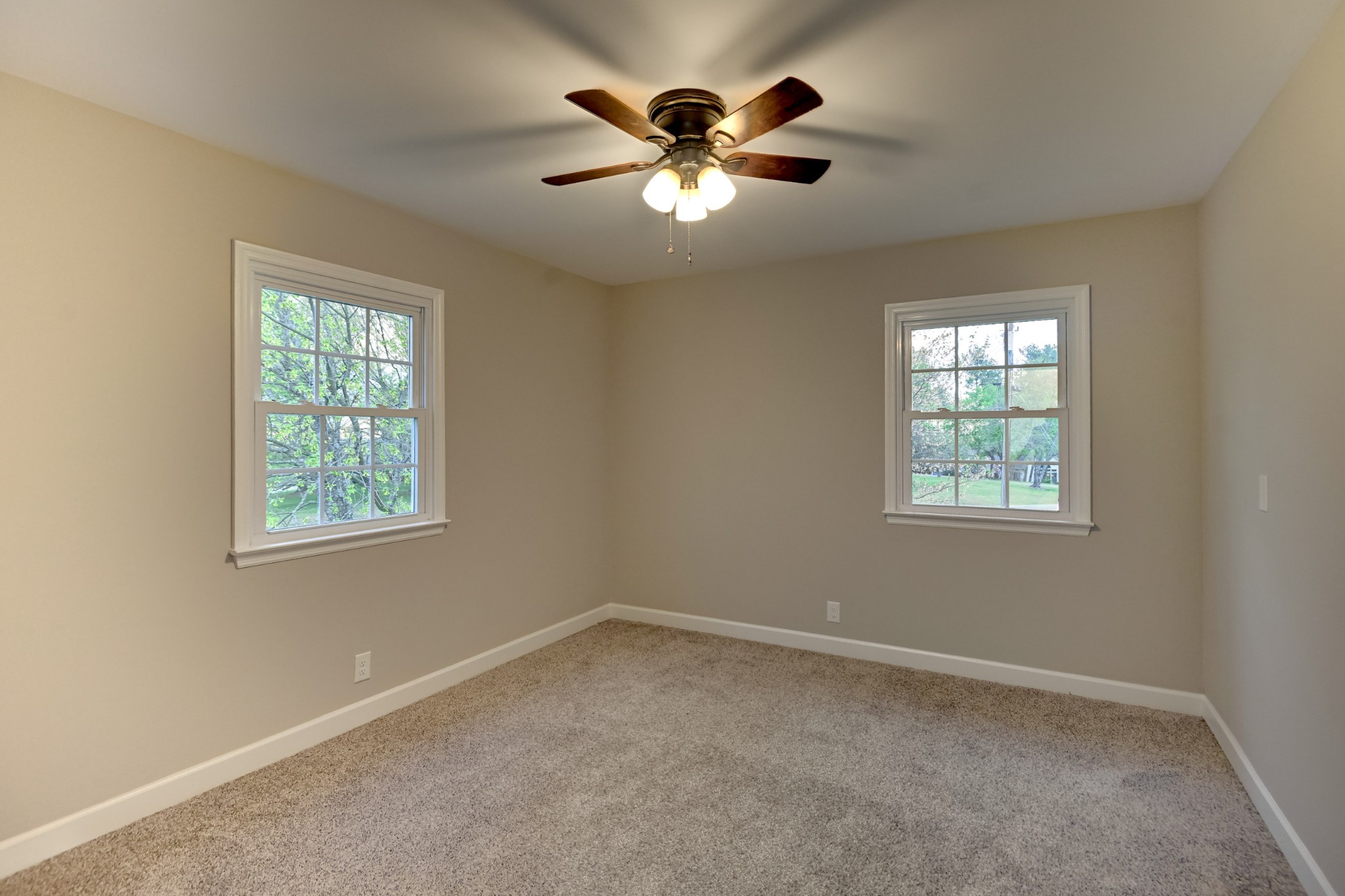 1808 Hidden Ridge Cir