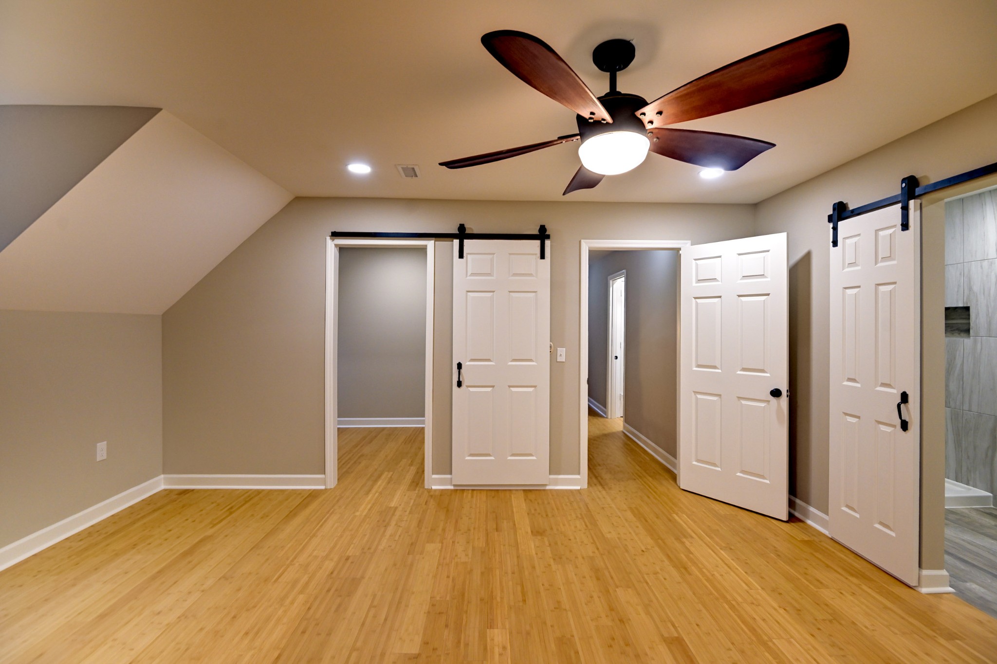 1808 Hidden Ridge Cir