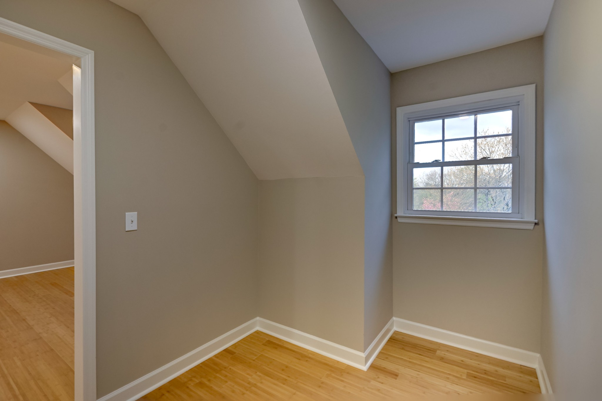 1808 Hidden Ridge Cir