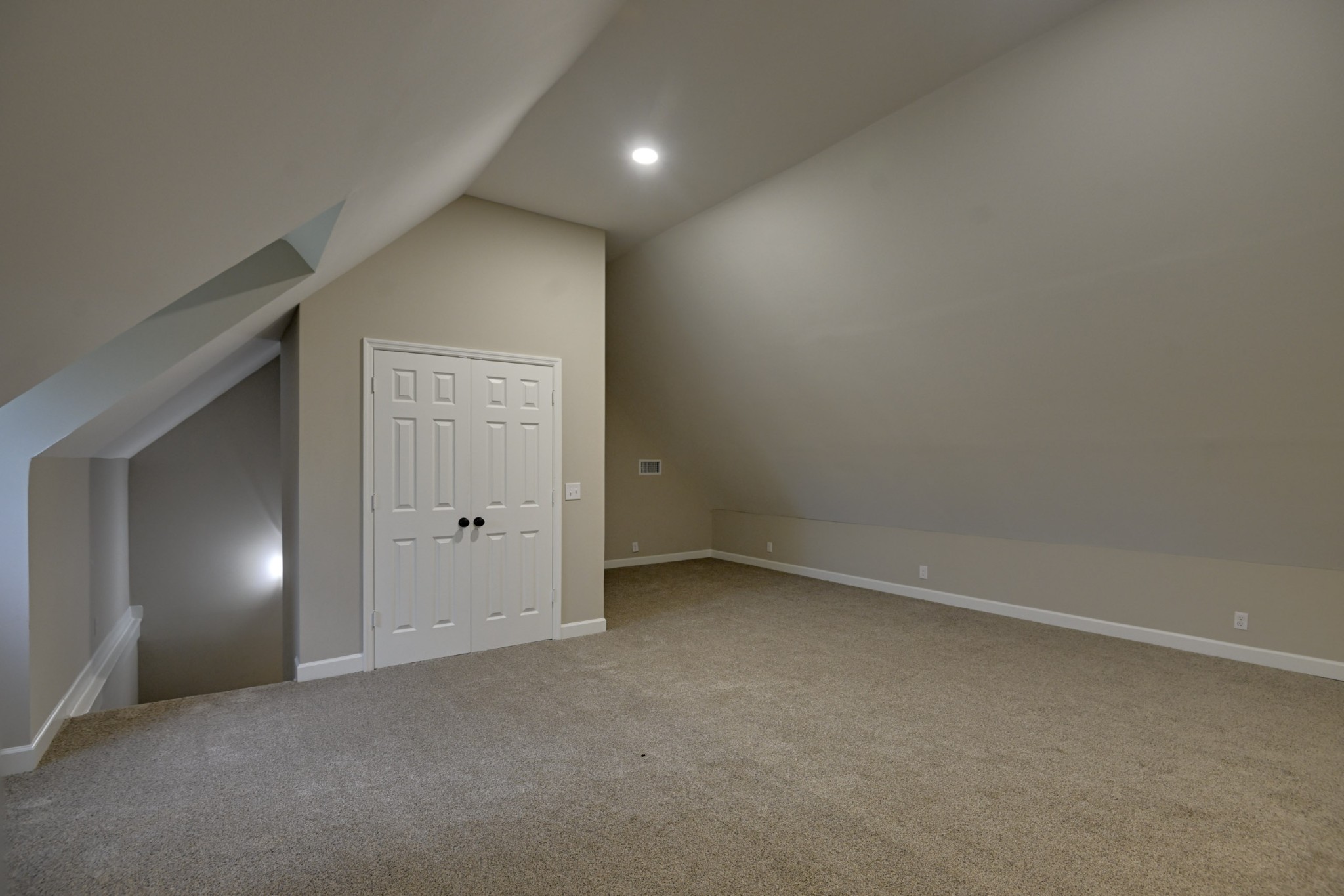 1808 Hidden Ridge Cir