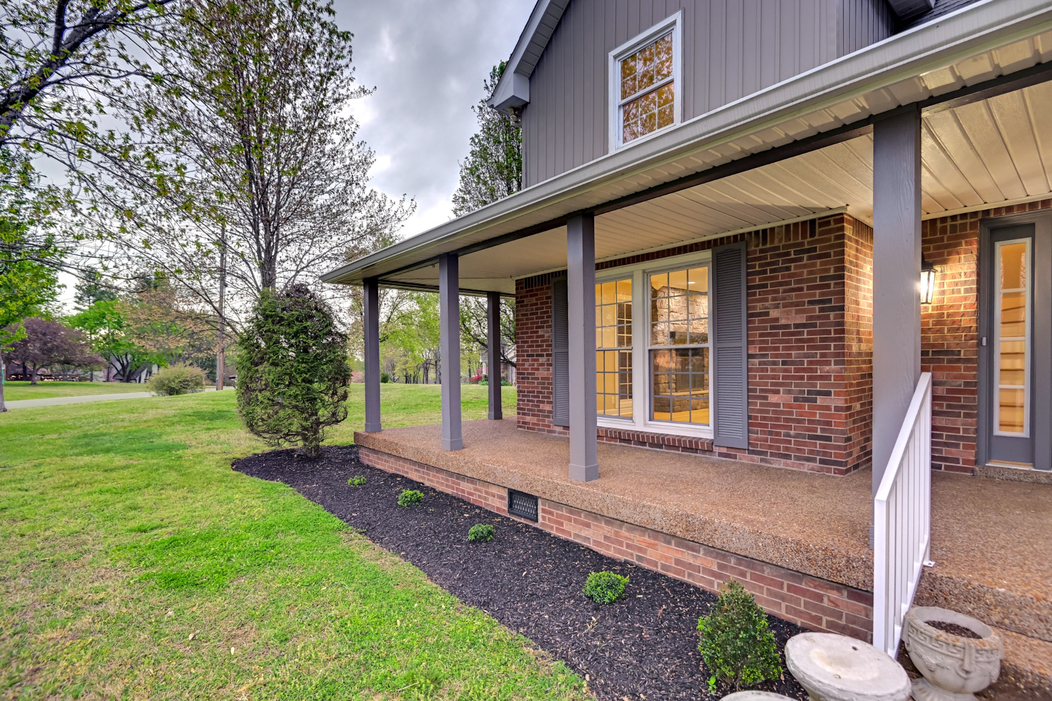 1808 Hidden Ridge Cir