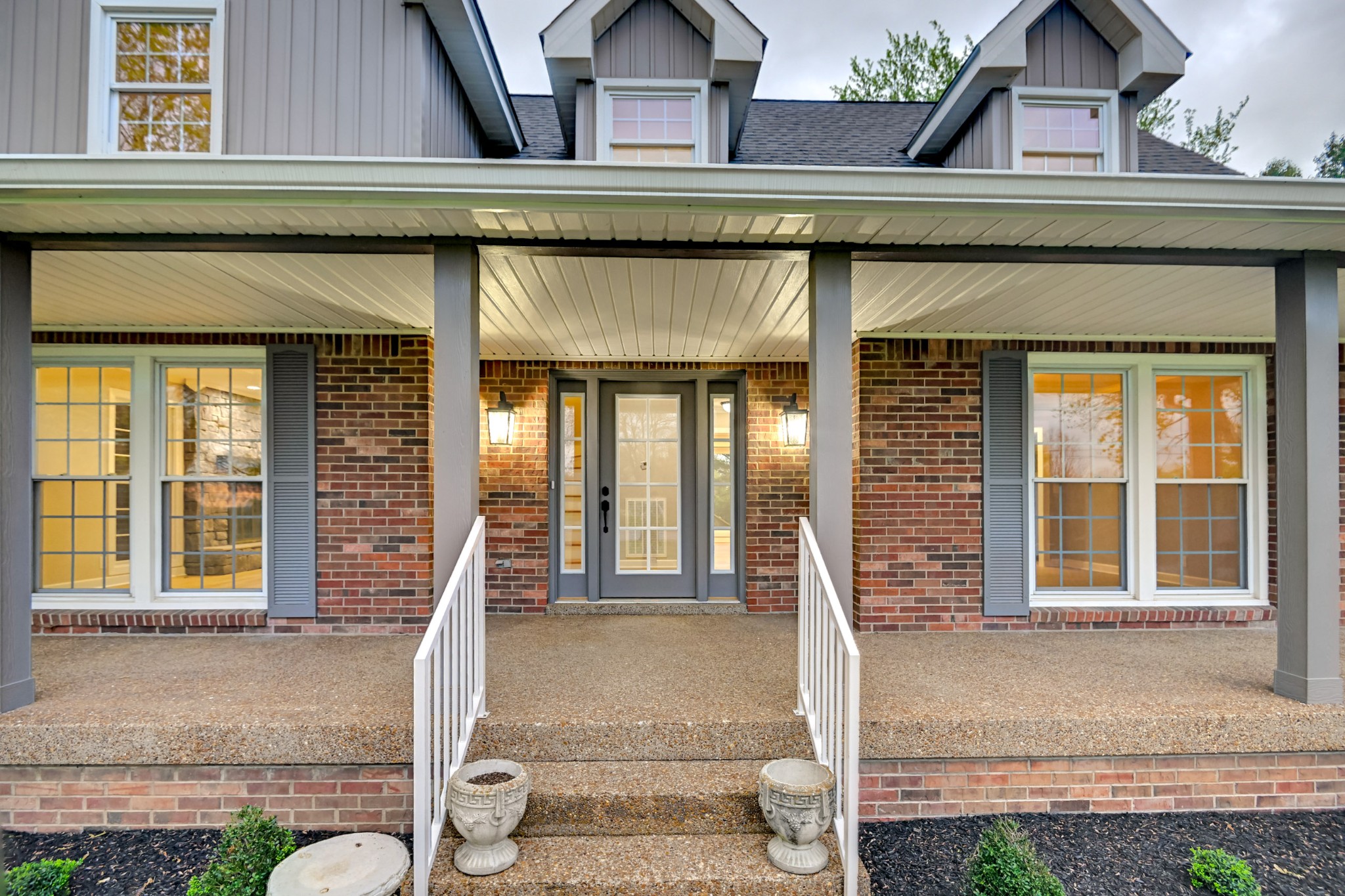 1808 Hidden Ridge Cir