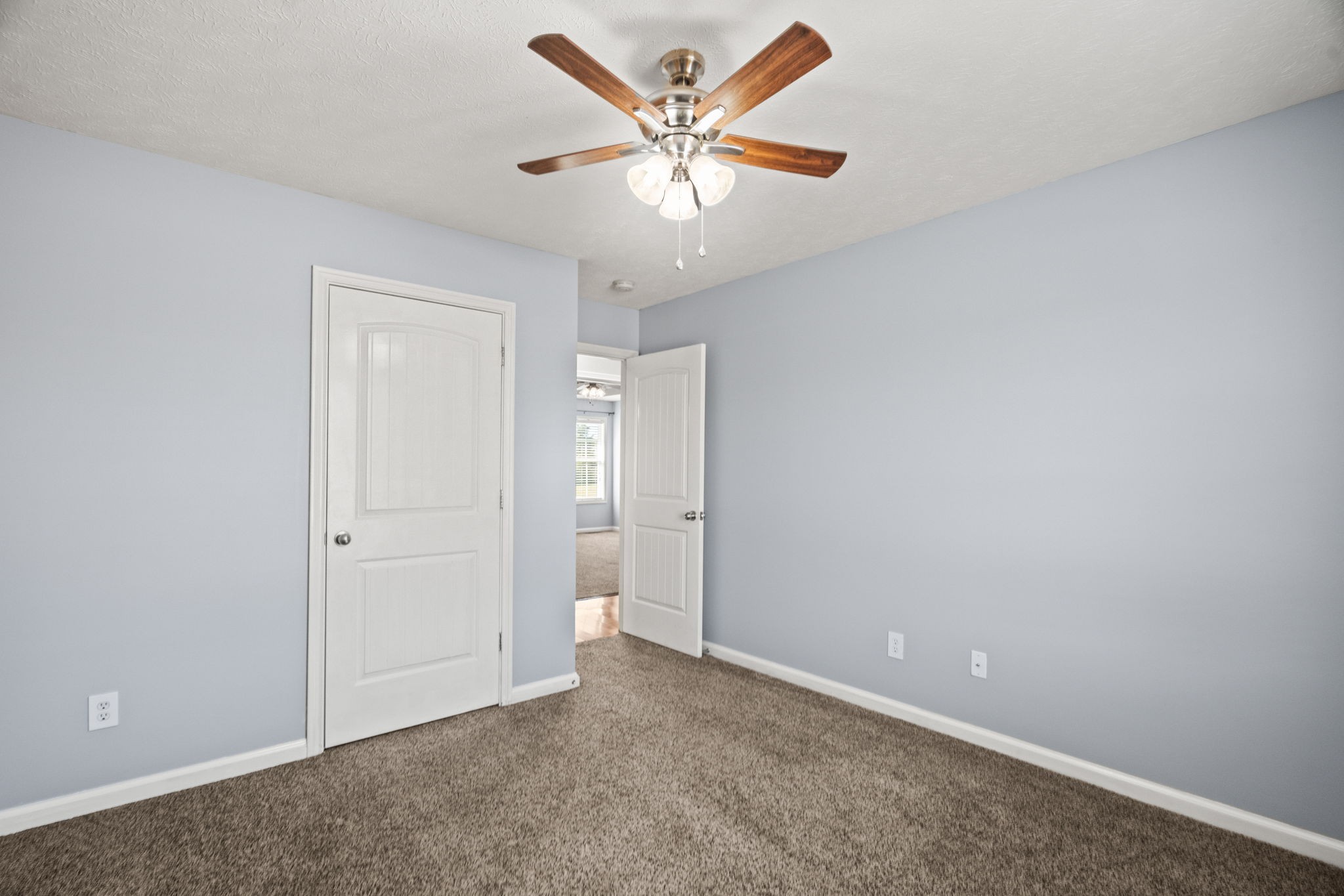 104 Beaver Creek Dr