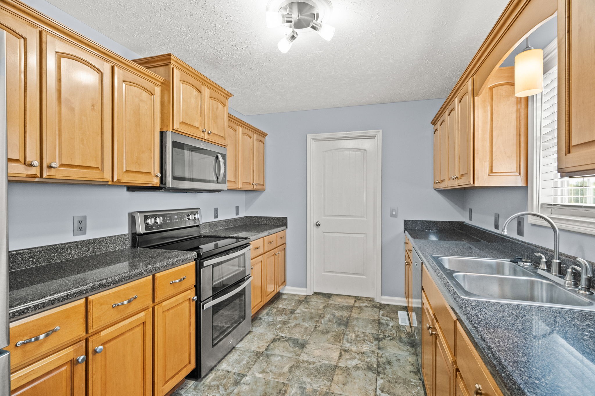 104 Beaver Creek Dr