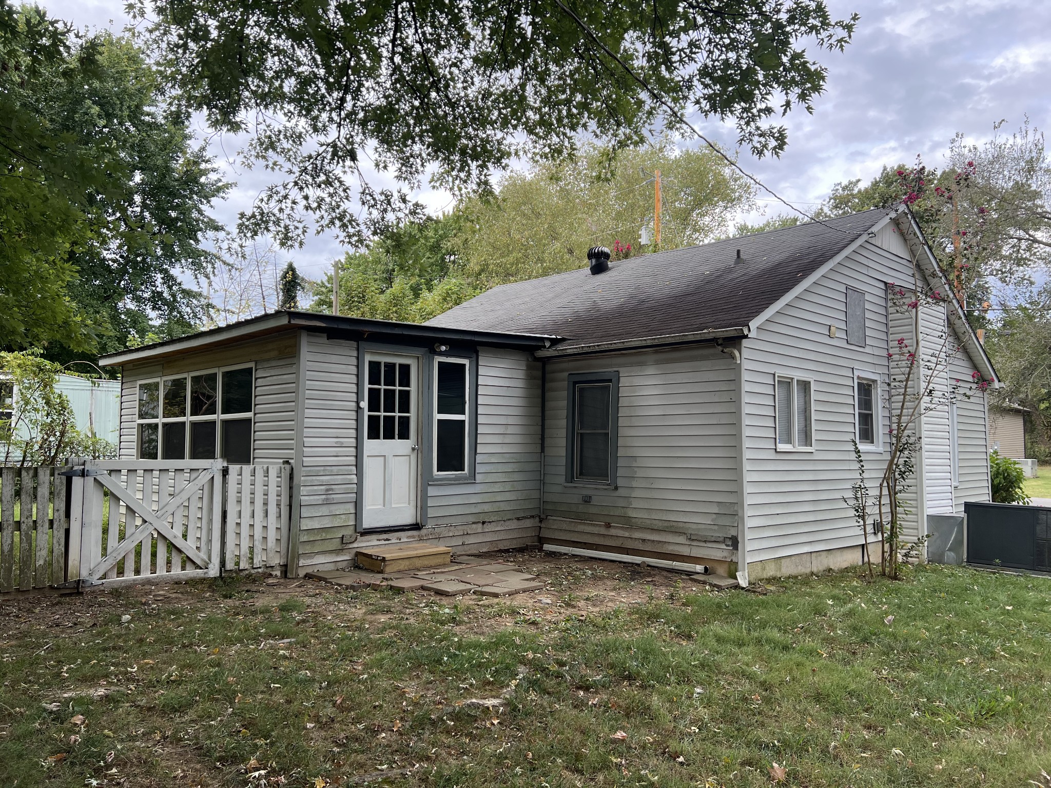 109 Morningside Dr