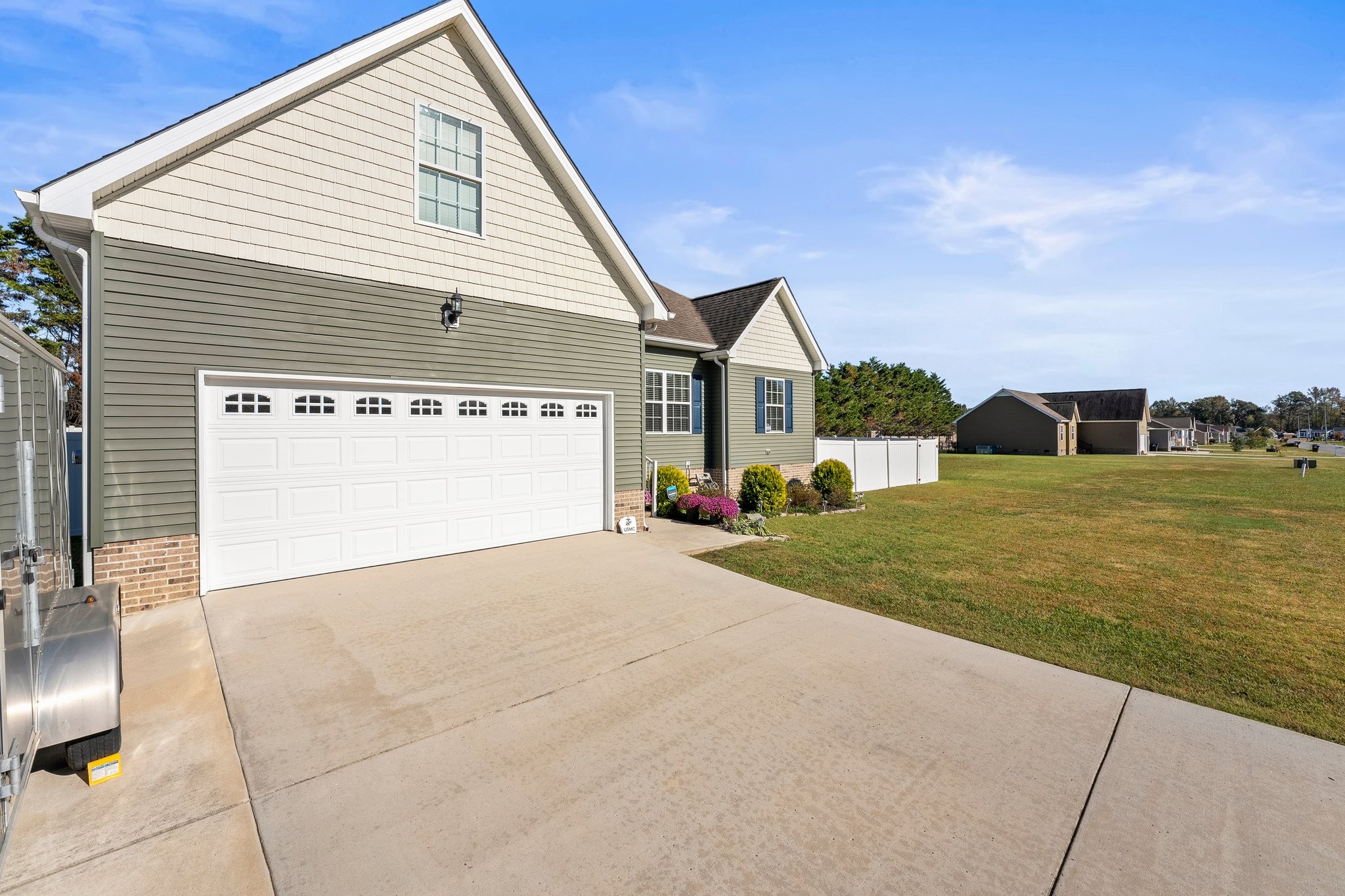 228 WILLIAMSBURG CIRCLE
