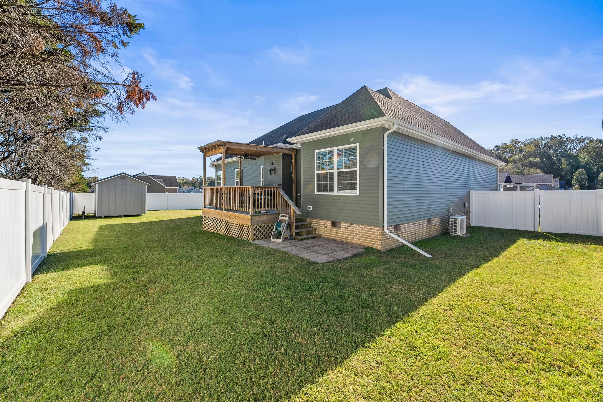 228 WILLIAMSBURG CIRCLE