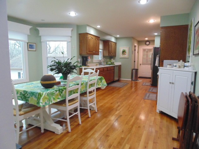 909 N Bluff Cir