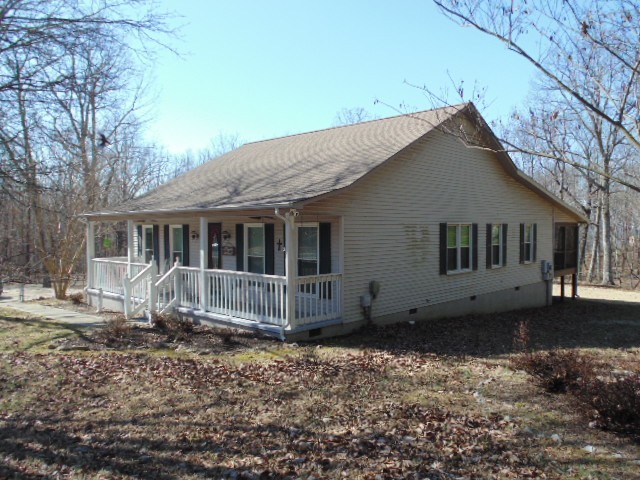 909 N Bluff Cir