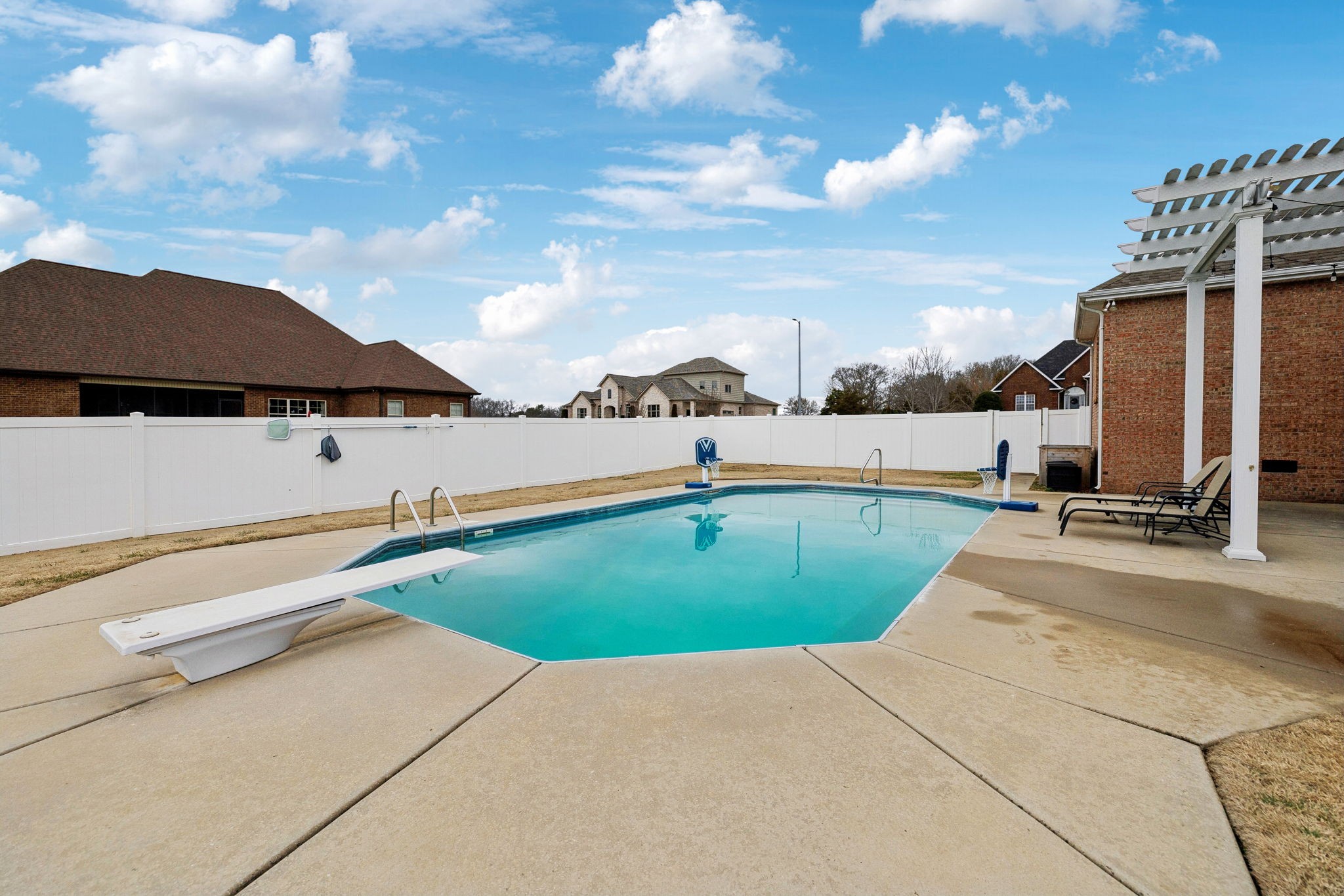 302 Settlers Trce