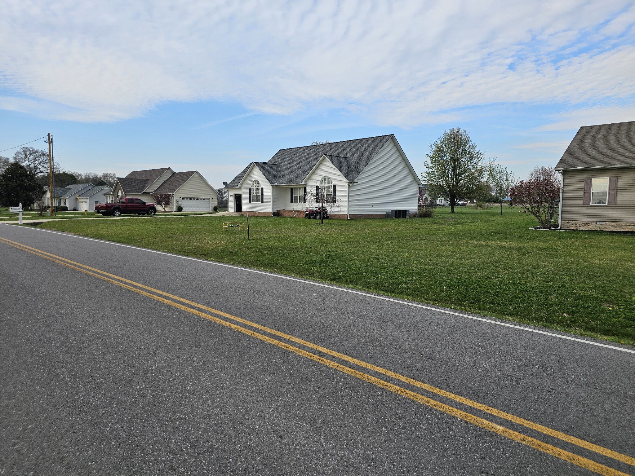 306 Riddle Rd