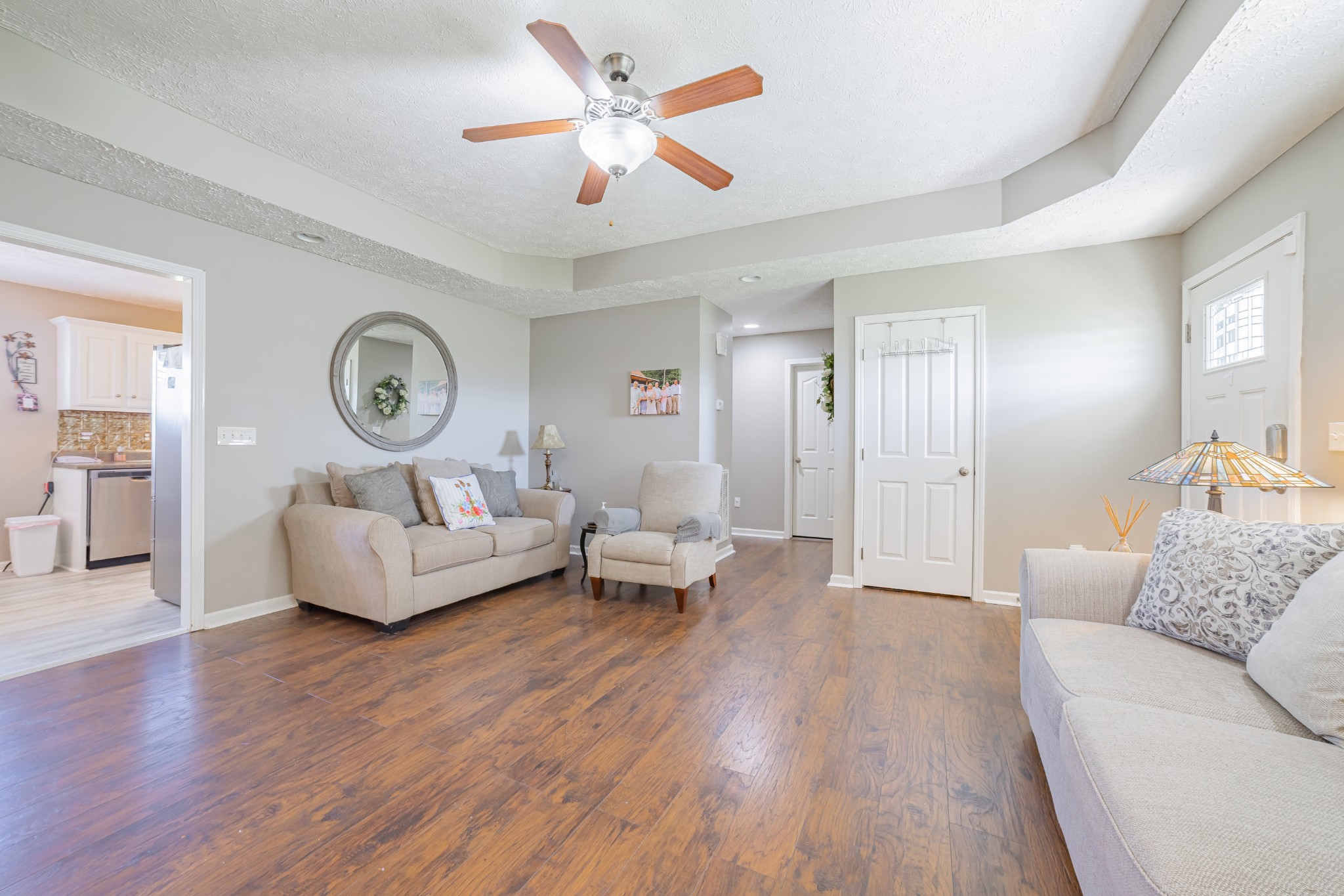 306 Riddle Rd