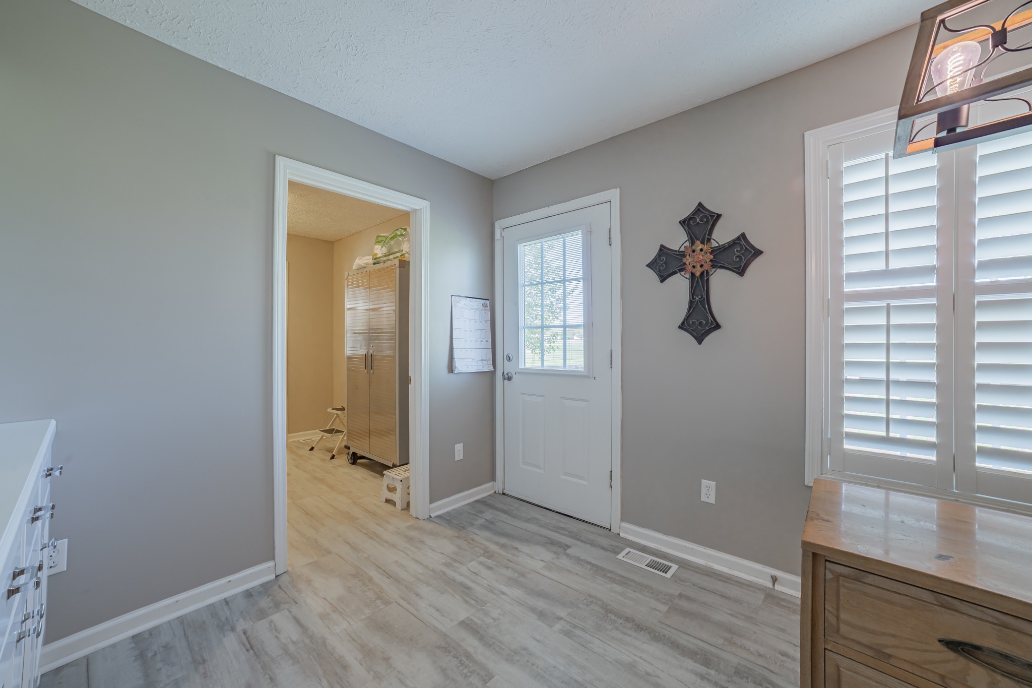 306 Riddle Rd