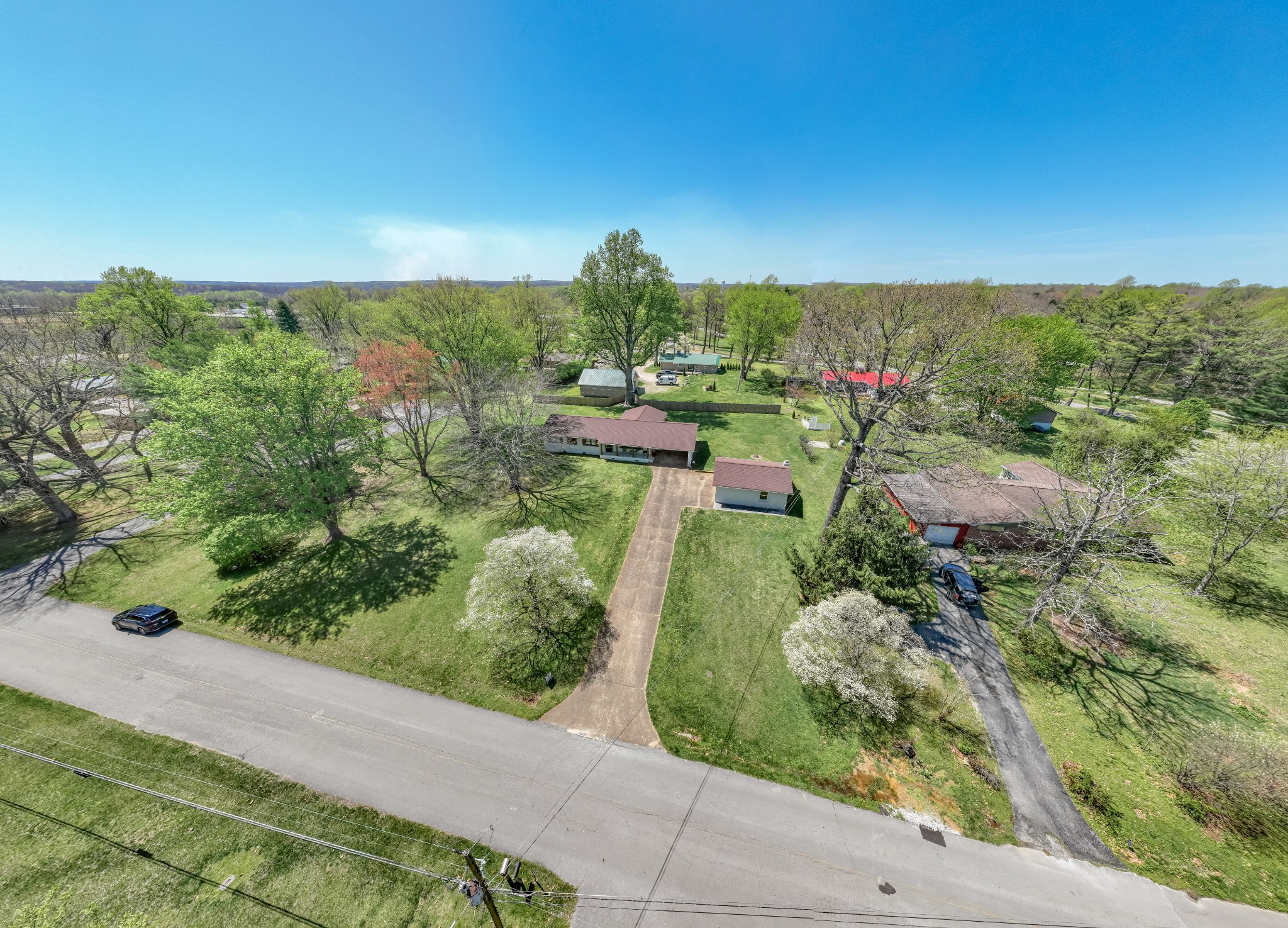 15 N Trussell Rd