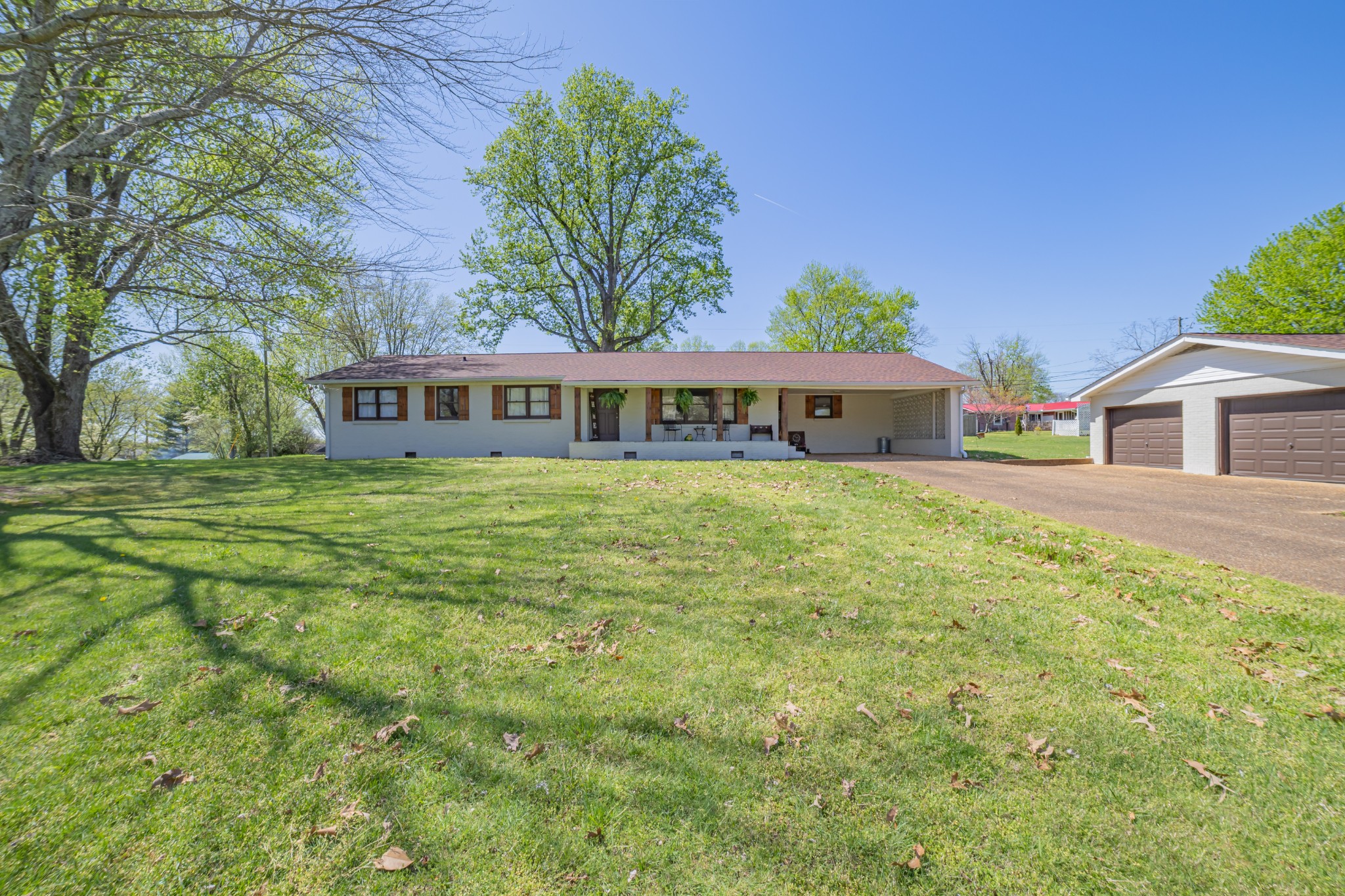 15 N Trussell Rd