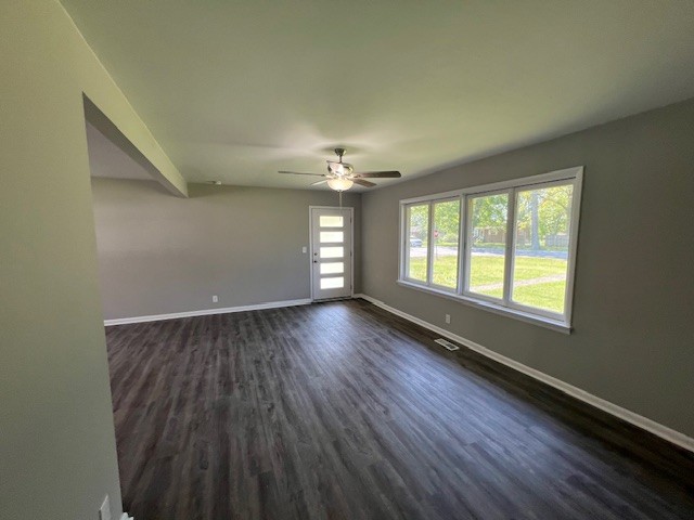 1223 Oak Dr